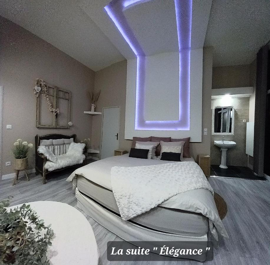 Chambre Avec Spa, Piscine Et Sauna Privatif Bed and Breakfast Louches Buitenkant foto